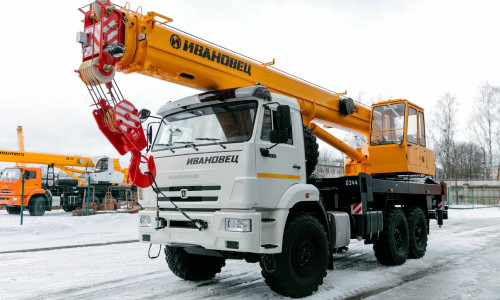 Аренда автокрана (автомобильного крана) Ивановец КС-45717К-3В