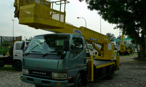 Автовышка AICHI SK 210