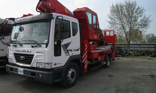 Автовышка HORYONG Sky 450SF на базе Daewoo