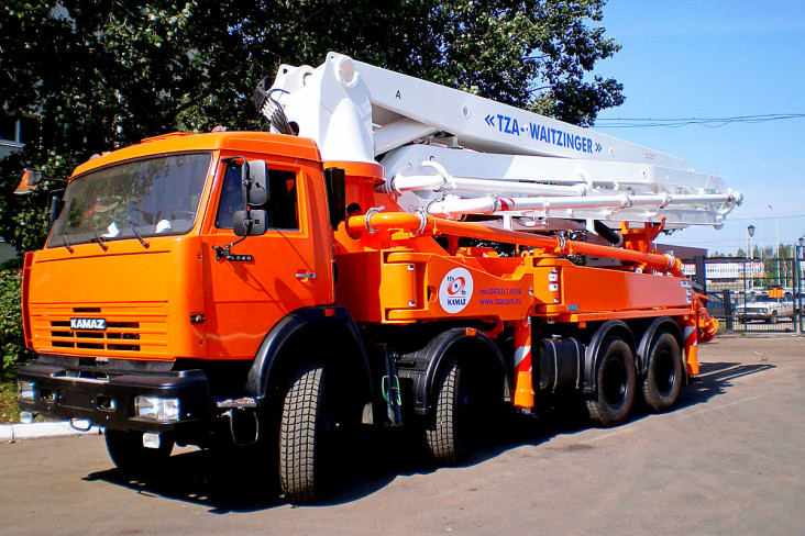 Аренда бетононасоса (автобетононасоса) КамАЗ 58154А (АБН-42)