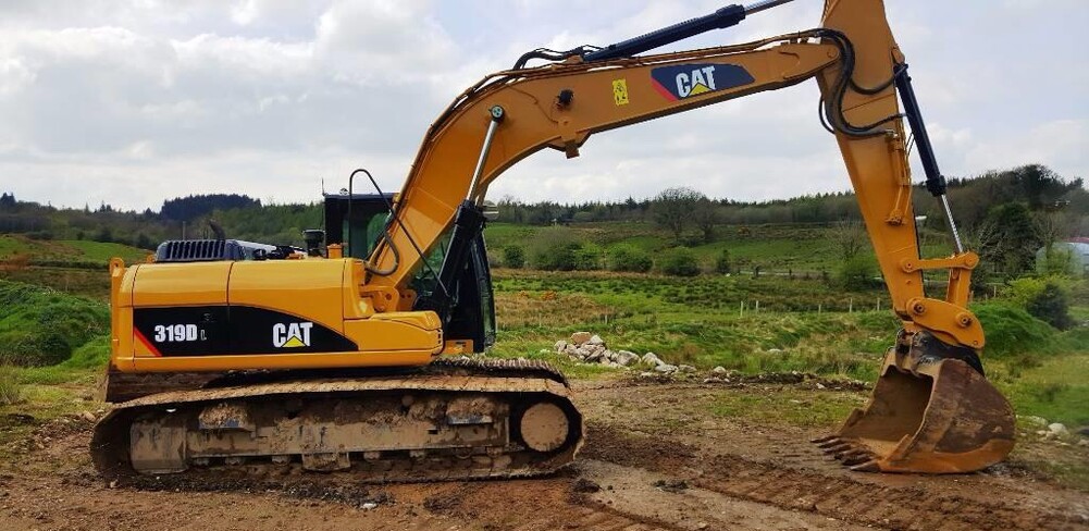 Аренда гусеничного экскаватора Caterpillar 319D L
