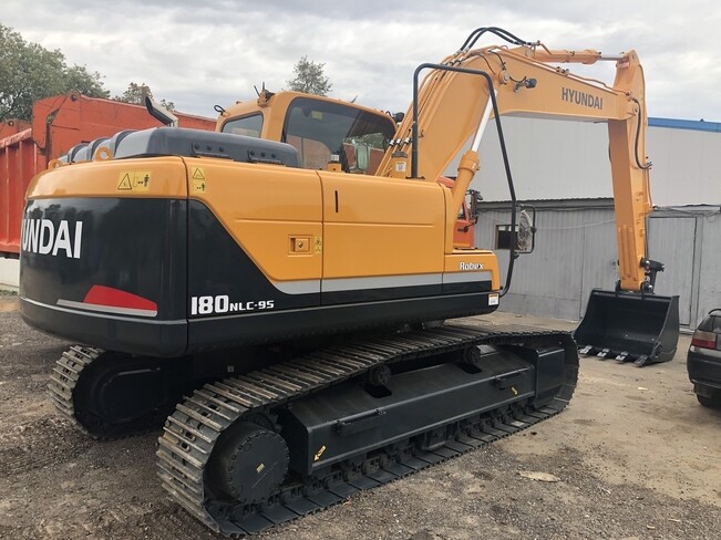 Аренда гусеничного экскаватора Hyundai R 180NLC-9S