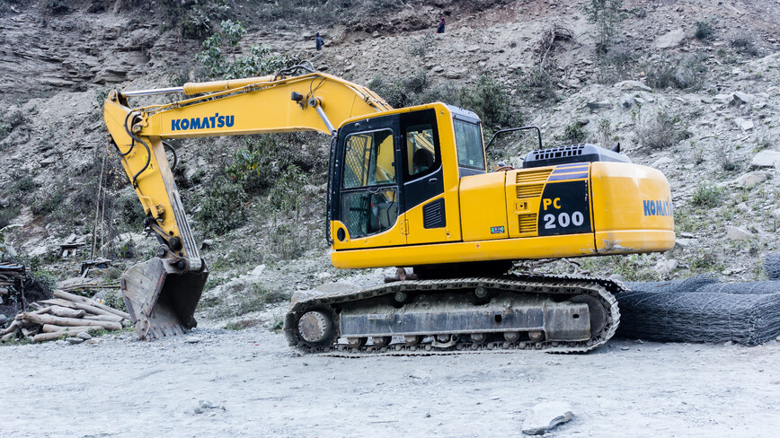 Аренда гусеничного экскаватора Komatsu PC200-8