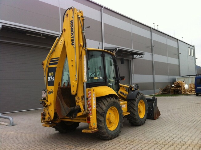 Аренда экскаватора-погрузчика Komatsu WB97S