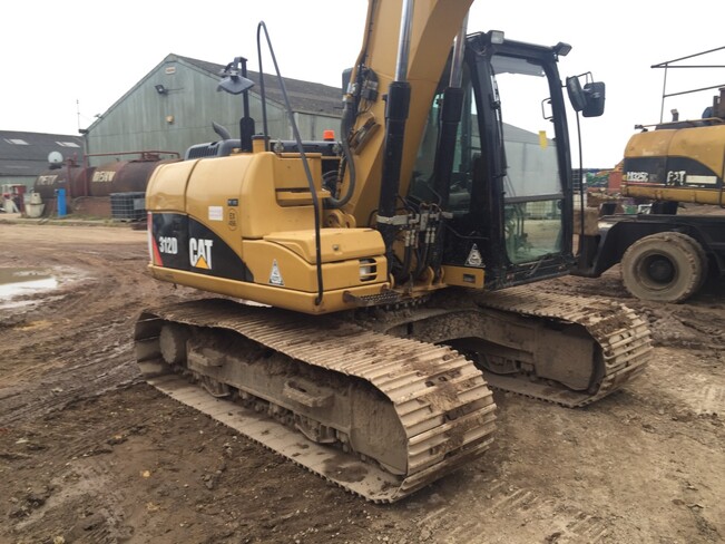 Аренда гусеничного экскаватора Caterpillar 312D