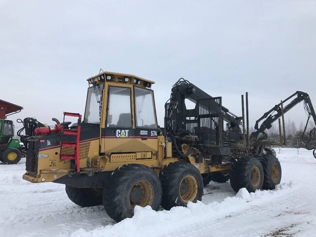 Аренда форвардера Caterpillar 574