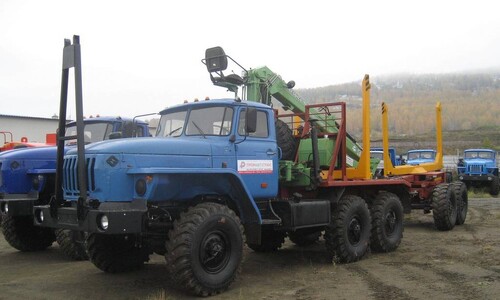 Лесовоз Урал 4320