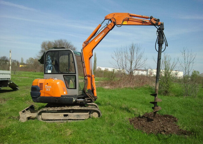 Аренда гусеничного экскаватора Hitachi ZAXIS 30U-2