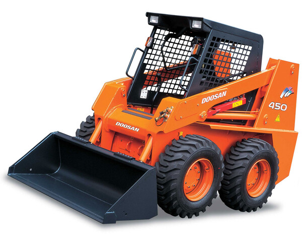 Аренда мини-погрузчика Doosan 450 Plus