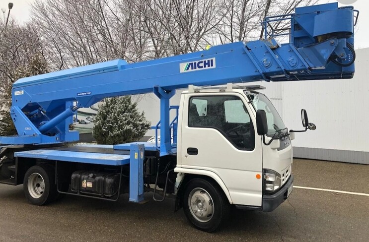 Аренда автовышки (автогидроподъемника) Aichi ISJ40A