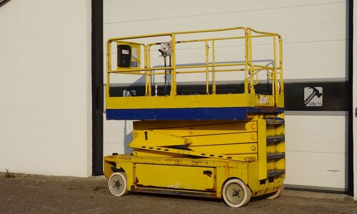 Аренда ножничного подъемника Manitou 100 SEC