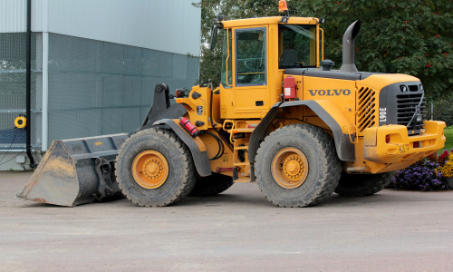 Аренда фронтального погрузчика (колесного) Volvo L90Е