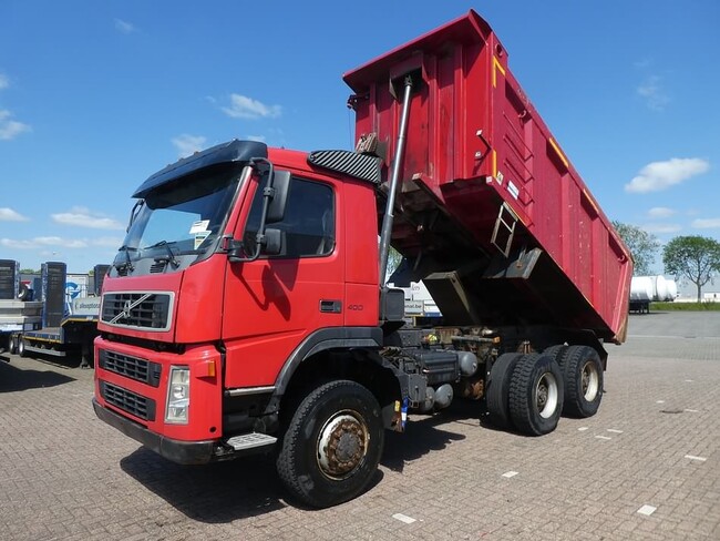 Аренда самосвала VOLVO FM 400