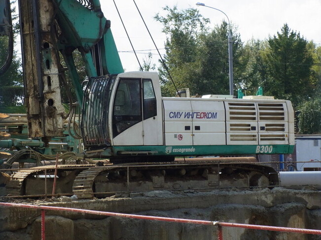 Аренда сваебойной установки Casagrande B300