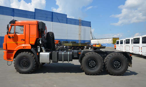 Аренда тягача седельного КамАЗ 53504-7030-50
